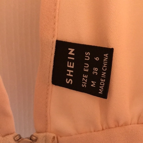 Shein brand size M long sleeve crop blouse with zipper and tie closure in back - Picture 2 of 5